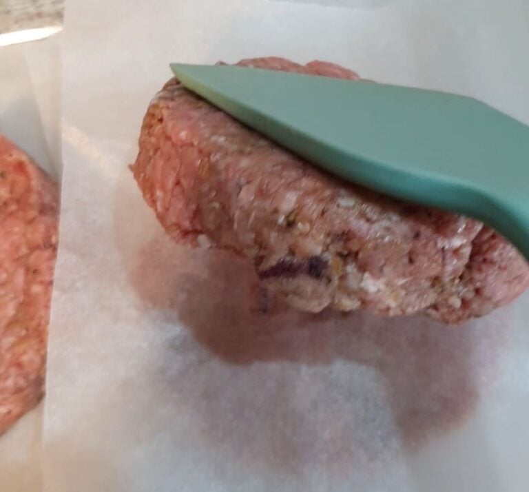 How to Freeze Homemade Hamburger Patties (Raw or Cooked)