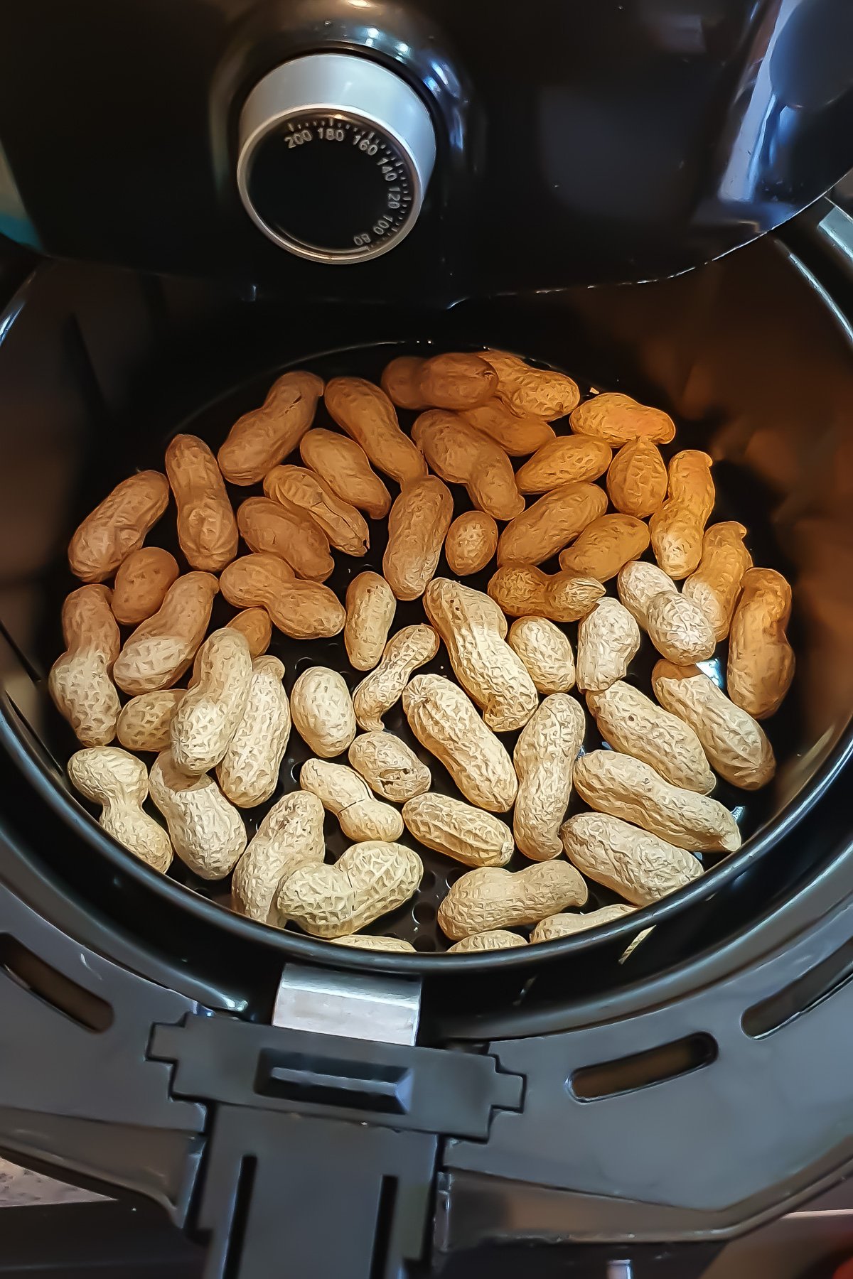 Air Fryer Peanuts in the Shell (Ready in 12 Mins!)